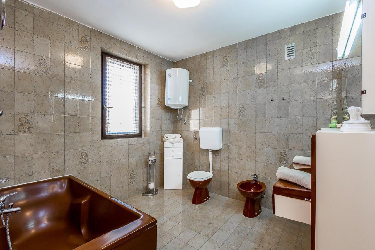 Holiday Home Villa Pula Kamer foto